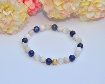 Bracelet en lapis lazuli, magnésite et sélénite avec perles en argent plaqué or