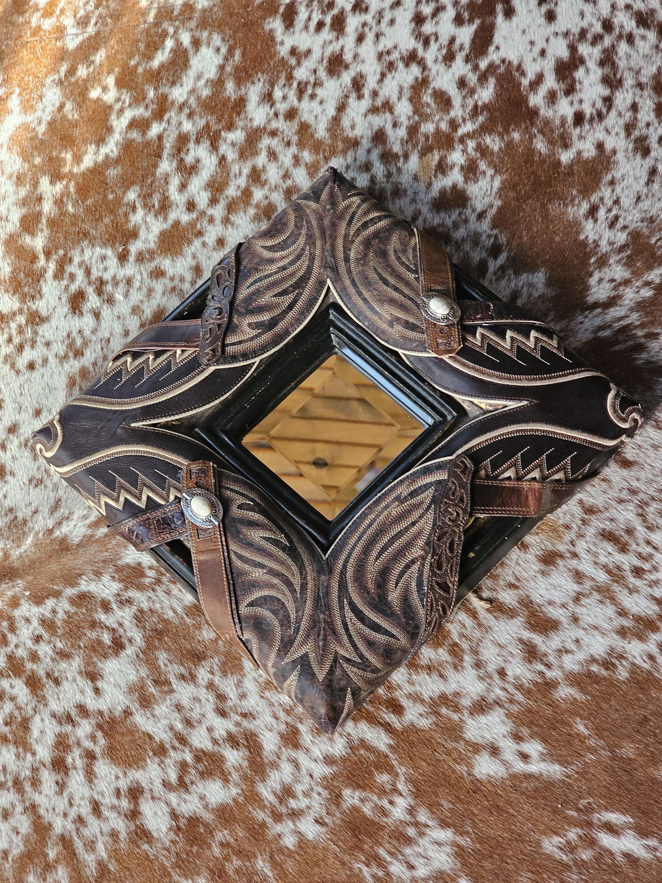 カウボーイブーツミラー：シルバーコンチョのウエスタン風装飾 - Etsy 日本