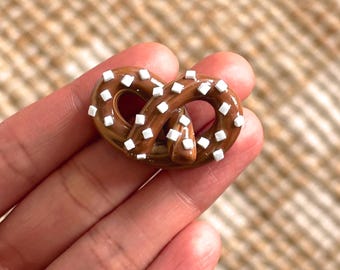 Pretzel Clay Magnet