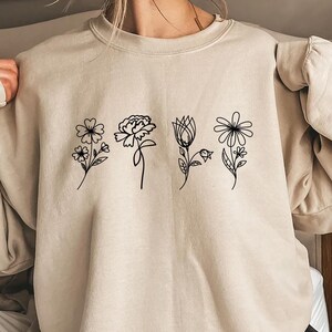 Birth Month Birth Flower Sweatshirt, Gift for Her, Flower TShirt,  Sentimental Gift Idea, Valentines Day, Perfect Mothers Day Gift