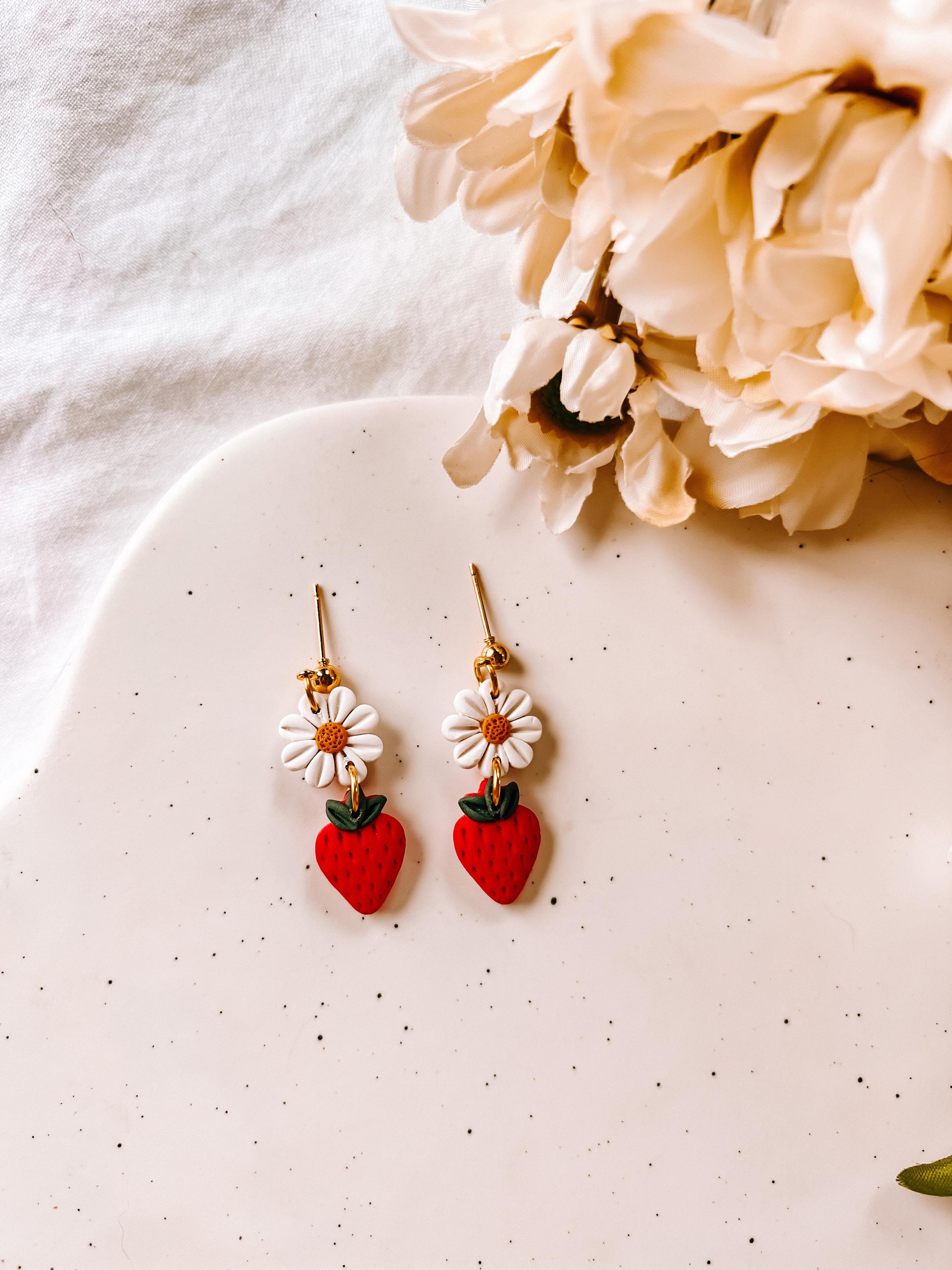 Strawberry Earrings - Etsy