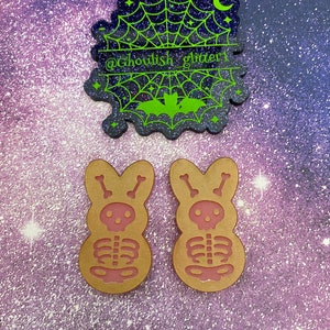 Skelly Easter peep barrette mold