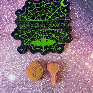 Heart lock and key stud earring mold
