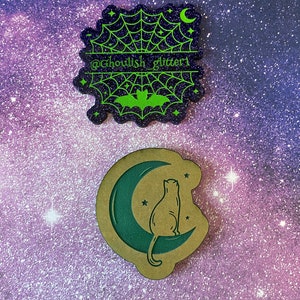 Moon kitty cat keychain/ badge reel sized mold