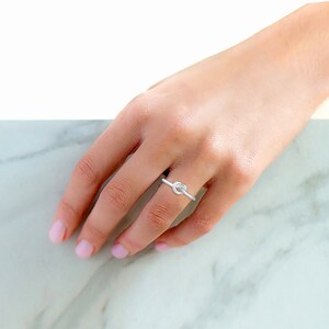 Prime and Pure Love Knot Simple Plain Ring in 925 Sterling Silver