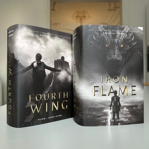 Alternative dust jacket for Fourth Wing and Iron Flame