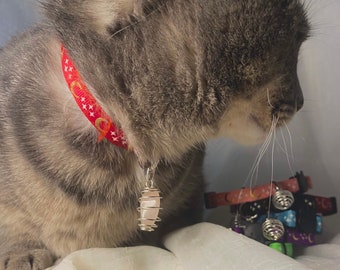 Plush and Sparkly Snow White Velvet Crystal Rhinestone Dog Cat Collar