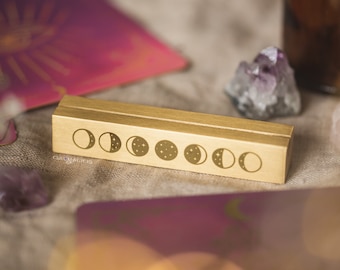 Lunar Phase Engraved Brass Card Stand, Place Card Holder, Gold Tarot Card Stand, Solid Brass Card Holder