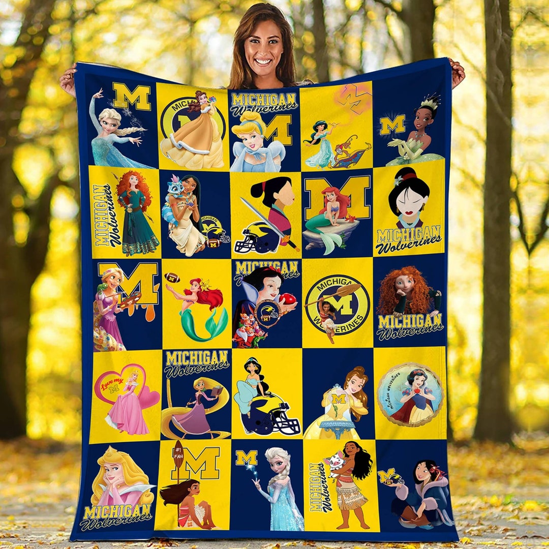 Disneyland Princess Fleece Blanket Princess Character Throw Etsy