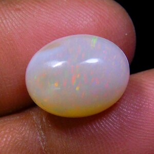 Natural Australian Opal Cabochon: Multi Flash Gemstone (13x10mm)