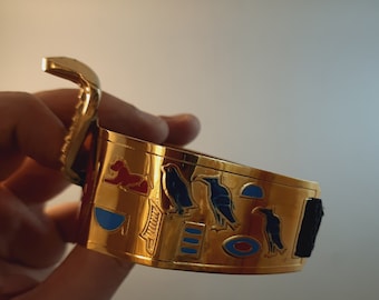 Egyptian jewelry.. Costume of the copper queen of Egypt Cleopatra Cobra and shoulder bracelet .