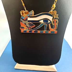 handmade jewelry.  necklace .Unique Tutankhamun Wadjet Pendant - Eye of Horus Pendant - Tutankhamen Jewelry - King Tut Necklace