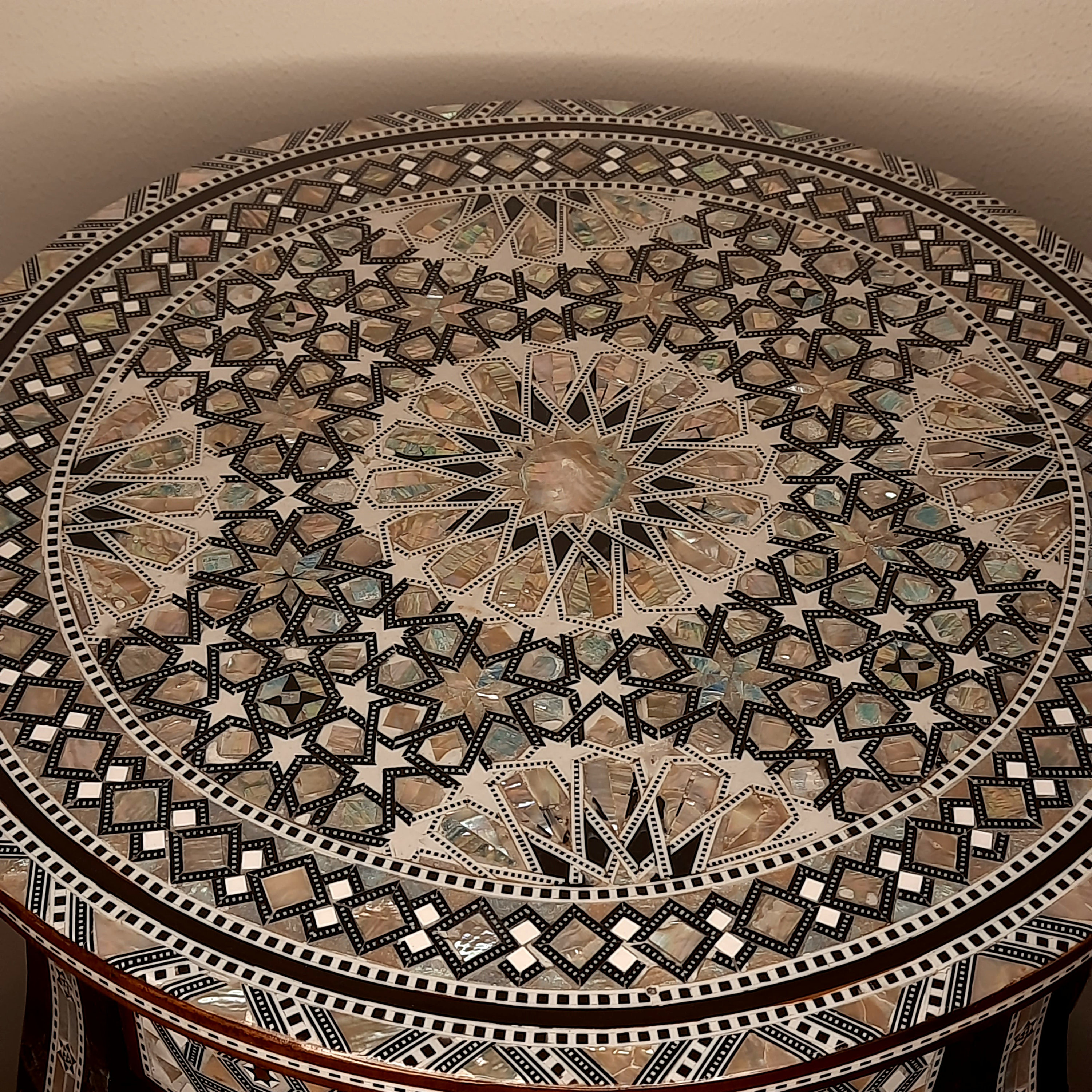 テーブル・チェア・ハンモック otherside design brige table for50 Coffee Side Table With Exquisite Mother of Pearl Inlay
