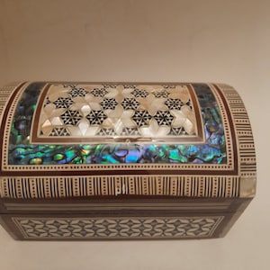 Jewelry box.Gift For Her.storage box.jewelry box.storage, organization.ring box,jewelry organizer.vintage mother of pearl, mother&#39;s day gift