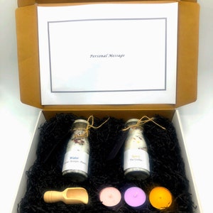 Premium Bath Salts Gift Box-Aromatherapy Bath Salts Gift-Relaxation- Pamper Gift- Skin Care -Spa Gift Box- Bath salts in Glass Bottles