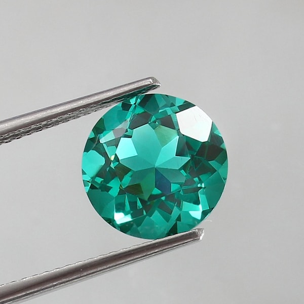 10 MM Zambian Emerald Loose Gemstone: Round Cut May Birthstone