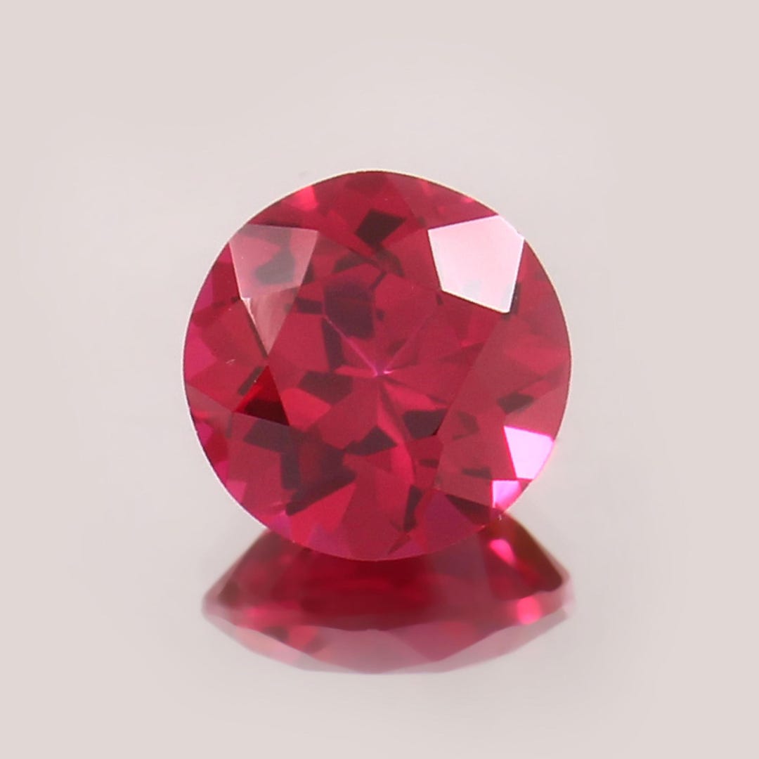 Famous Blood Red Ruby Flawless Blood Red Ruby Round Cut, 3.50 Carat Loose Gemstone for ...