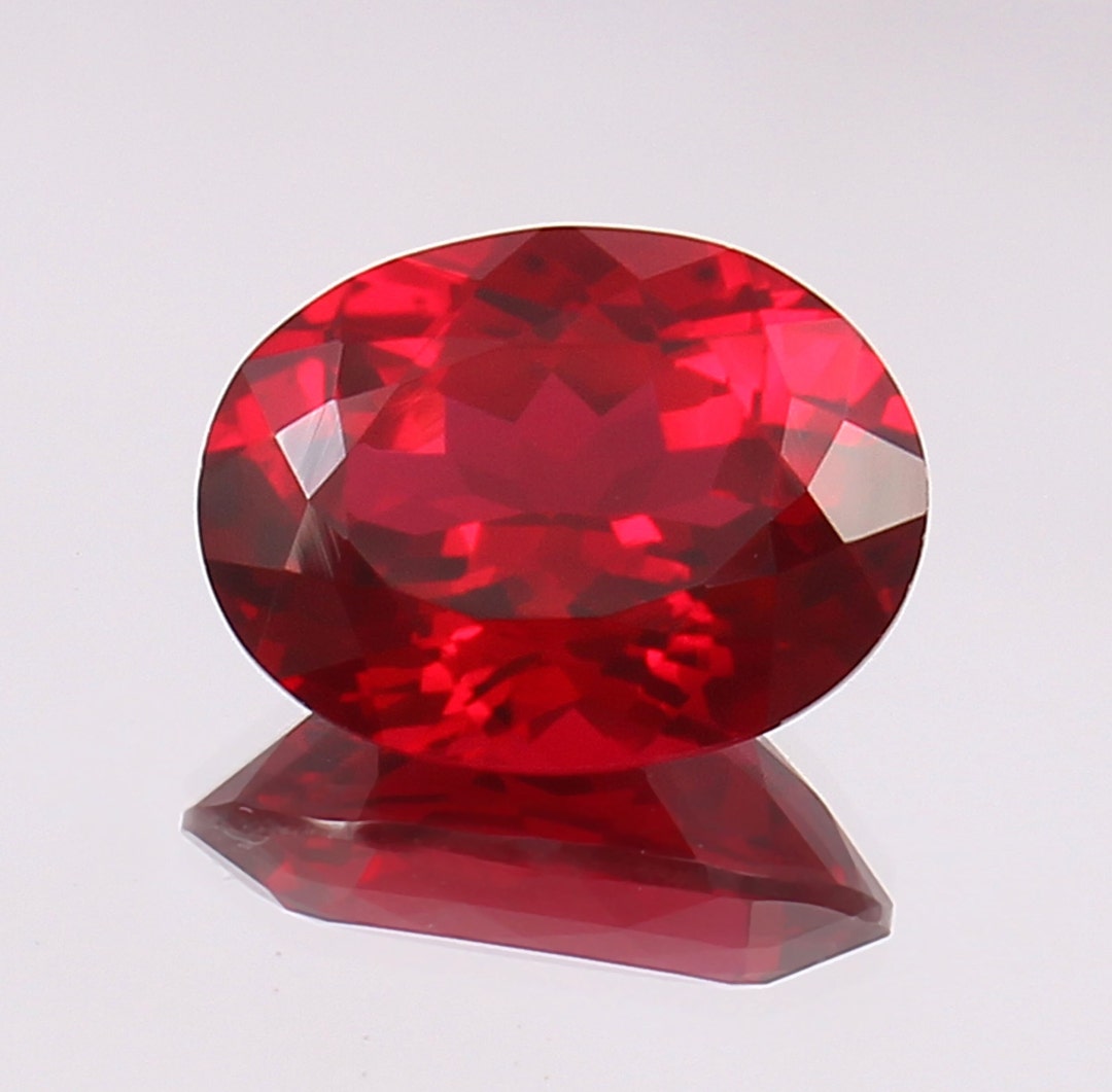 Famous Blood Red Ruby AAA Blood Red Ruby: 12 Carat Oval Cut Loose Gemstone for Jewelry Making ...