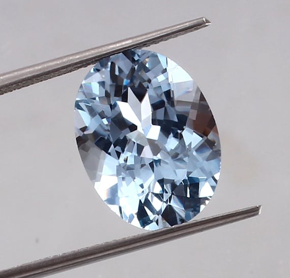 Magnifique Aigue-marine Naturelle Du Brésil - 2,65 Carats - Bleu Pur