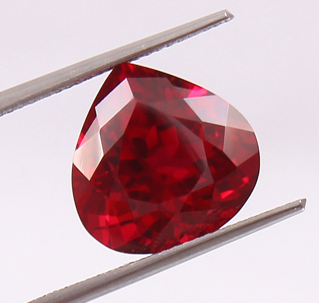 A Bleeding Ruby AAA Blood Red Ruby, Heart Shape Mozambique Gemstone (13.50 MM) for ...