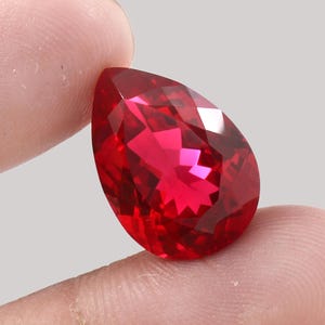 AAA 19x13 MM Blood Red Ruby Loose Pear Gemstone Cut, Mozambique Ruby Stone Transparent Ruby Jewelry Making Tools & Ring Product 15.65 Carat