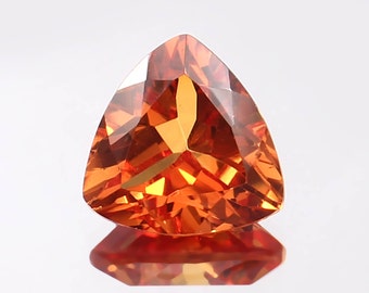 RARE !! SAPHIR ORANGE DE TANZANIE : 4.3 mm x 3.5 mm ★★ p454.129t