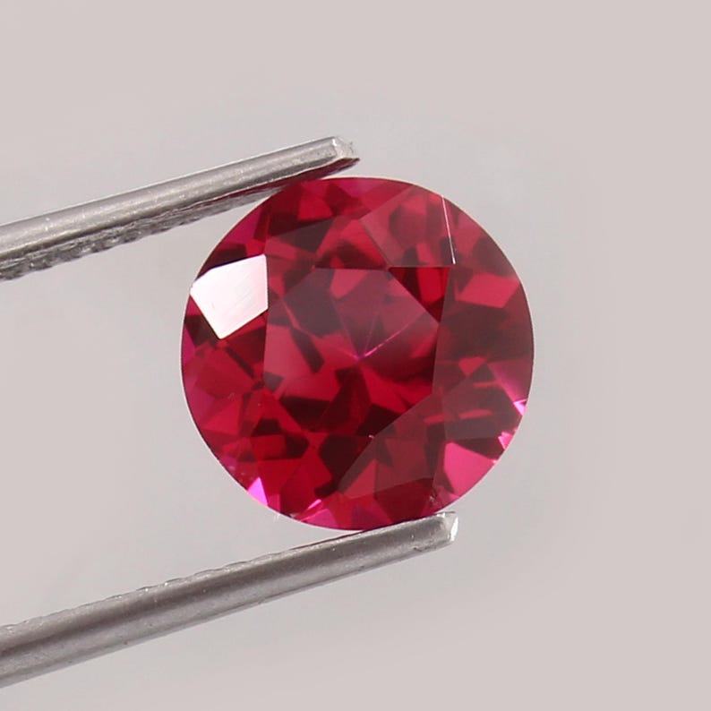 Flawless Blood Red Ruby Round Cut, 3.50 Carat Loose Gemstone for ...