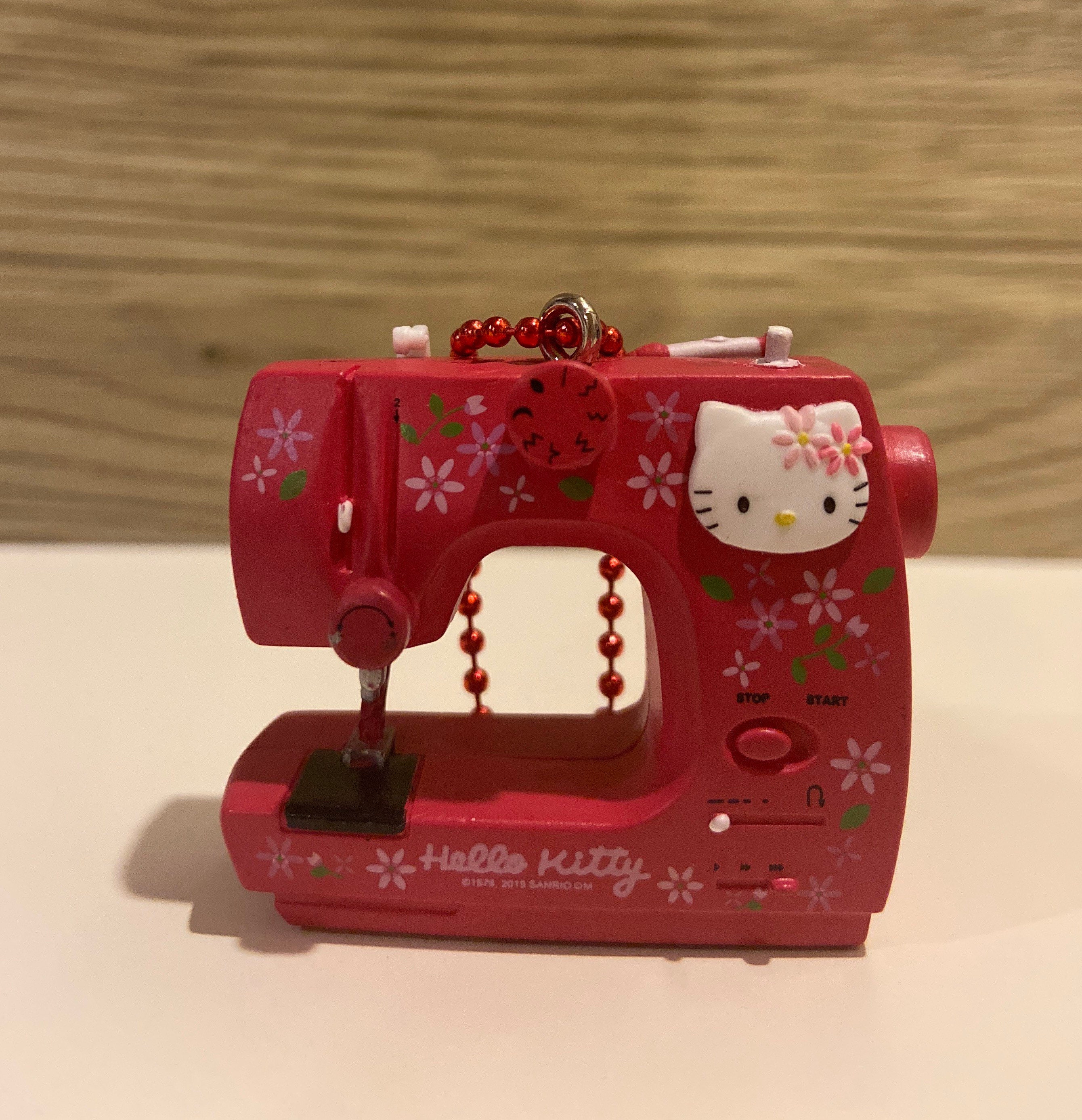 Retired Miniature Hello Kitty Sewing Machine Clock Camera 
