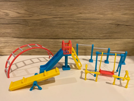 Dollhouse playground best sale set