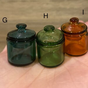 Dollhouse Honey Comb Bits in a Glass Jar X3 1:12 Scale Dollhouse Honey Comb Bits in a Glass Jar X3 1:12 Scale