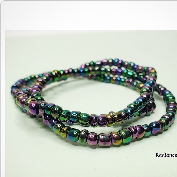 Iridescent Black Seed Bead Bracelet, Black Rainbow Stretch Elastic Bracelet, Handmade Adult Stretch Bracelet, Unisex Bracelet Gift