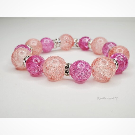 PINK STONE & GLASS BEADED BRACELET