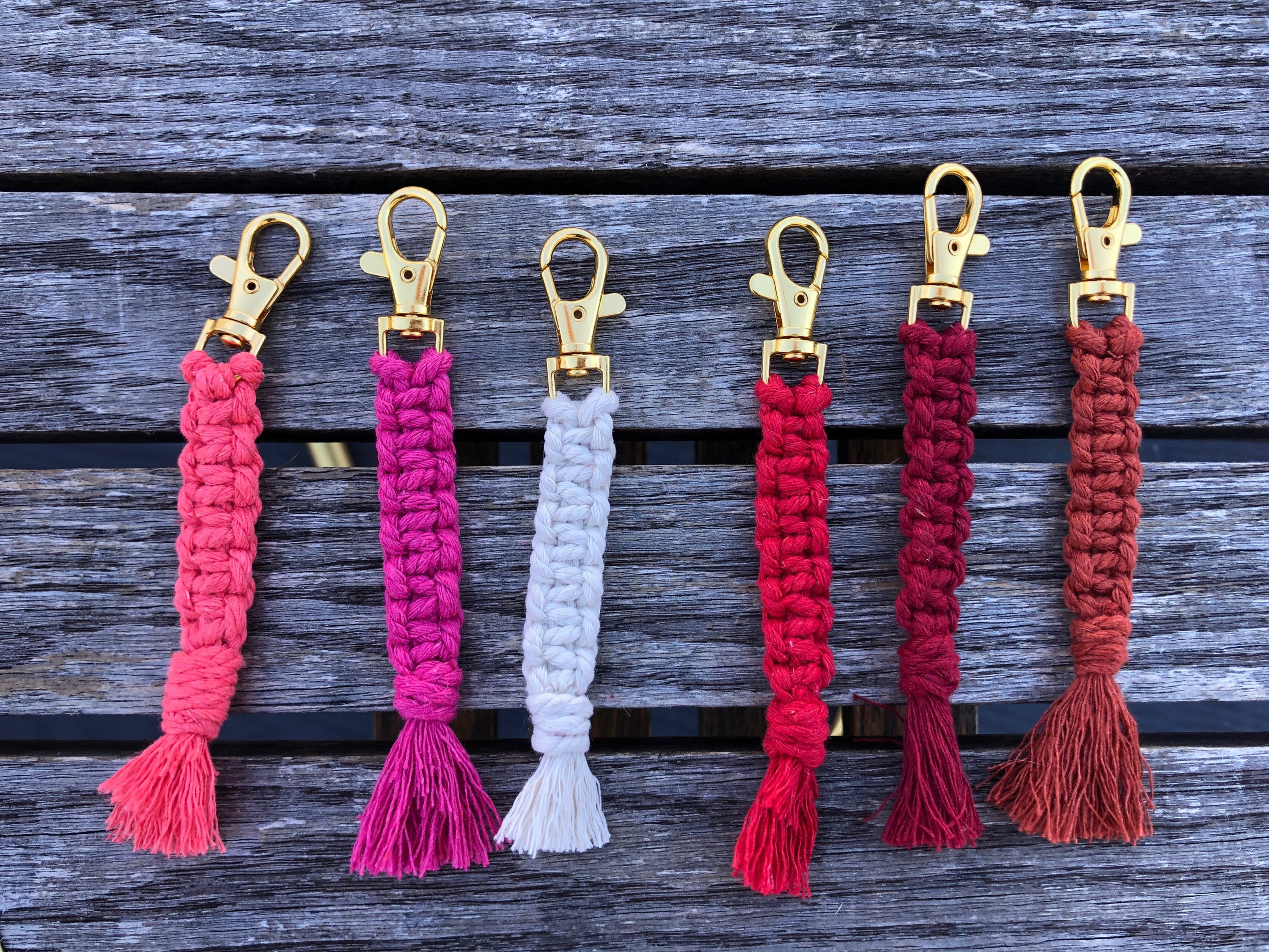 Wristlet Keychain Clasp - Square Knots – How Bout Knot