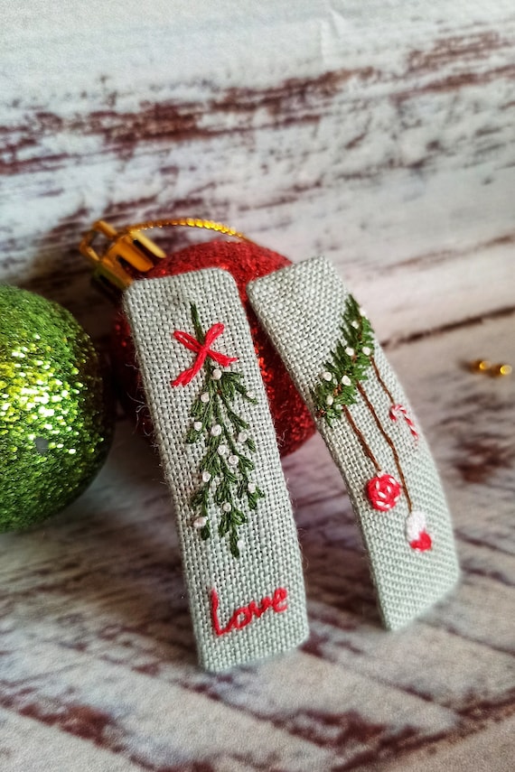 2 Weihnachts-Haarspangen Set – Niedliche Haaraccessoires Mit Mützen-Design Für Festtage