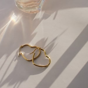 The Dawn Hoops - Stainless steel, hypoallergenic, non-tarnish, waterproof -19mm wide, 23.5mm long, 2mm thick(12 Gauge), pin: 1x0.7mm.