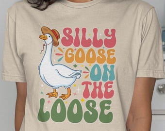 Silly Goose T-Shirt: Funny Animal Graphic Tee