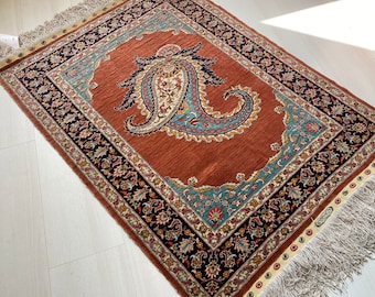 Vintage Hereke Silk Rug, Boteh Motif, Turkish Handwoven Rug (2.66 x 3.58 ft)