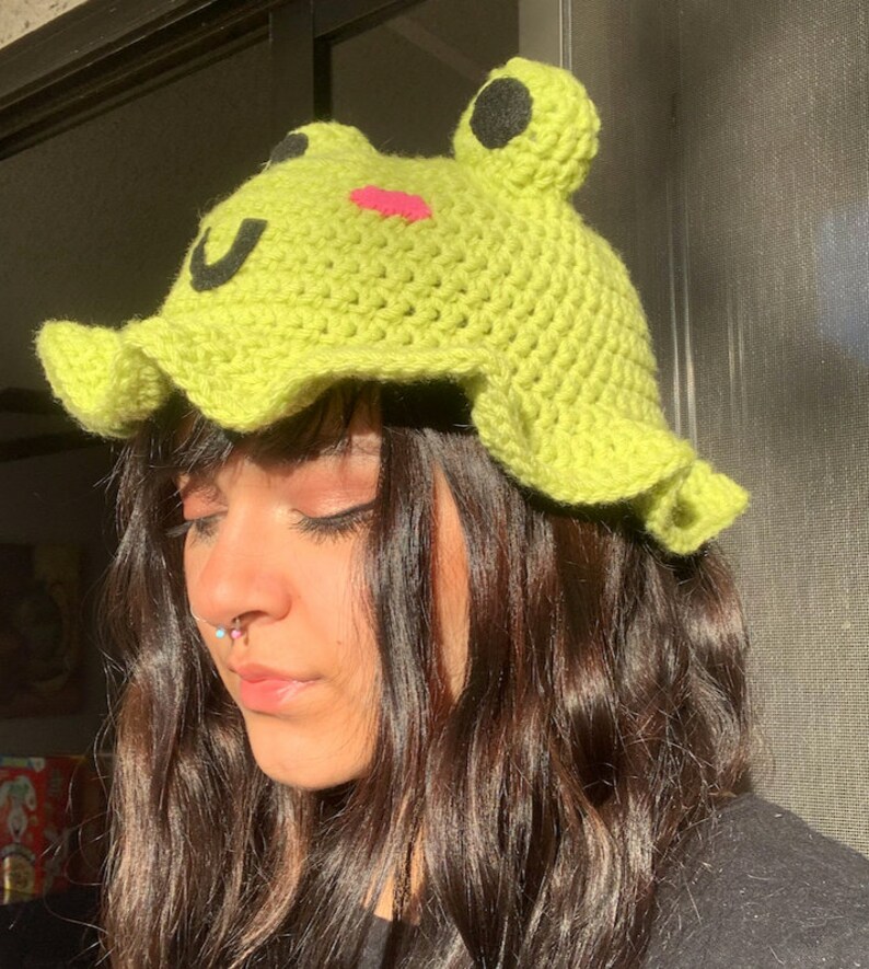 Crochet Froggo Hat PDF PATTERN - Etsy