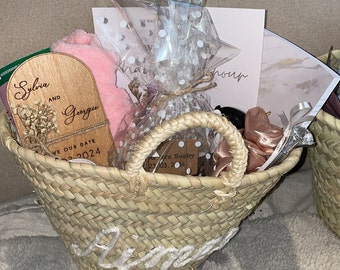 Personalised Gift Baskets - Bridesmaid Proposal, Baby shower gifts, Birthday