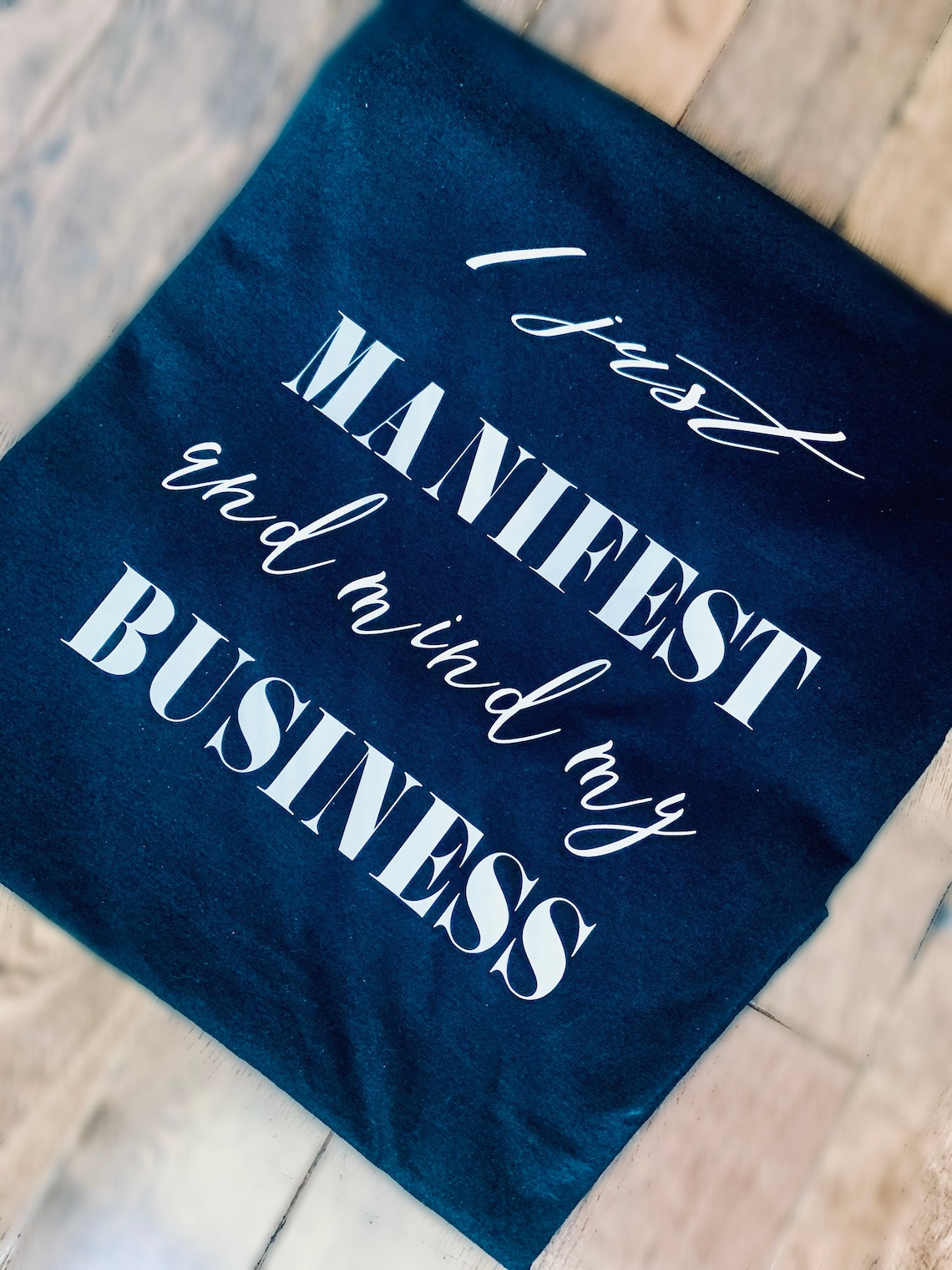 manifest it shirt
