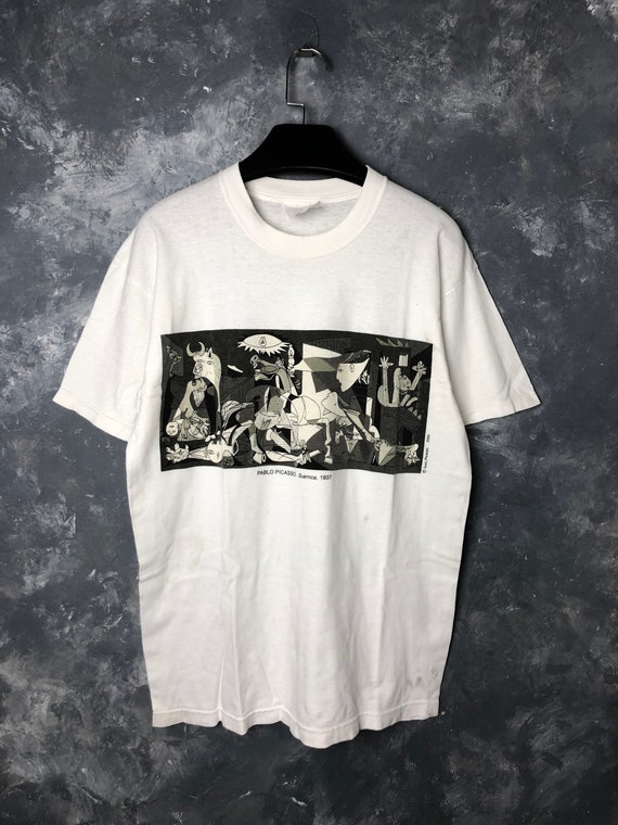 Vtg 00s Pablo Picasso “Guernica” Tshirt/00s Picass