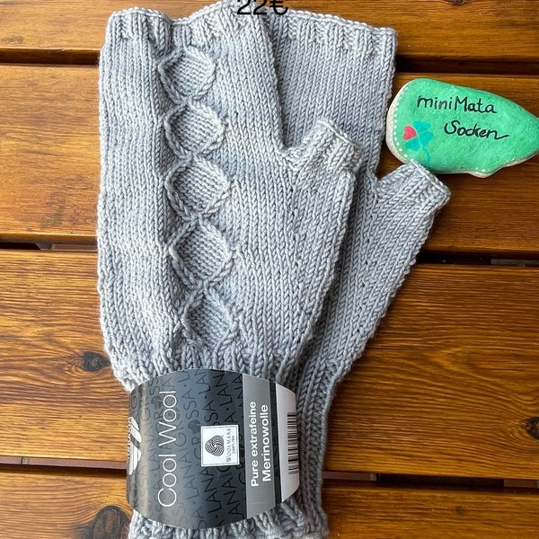 Gestrickte Fingerlose Damen Handschuhe