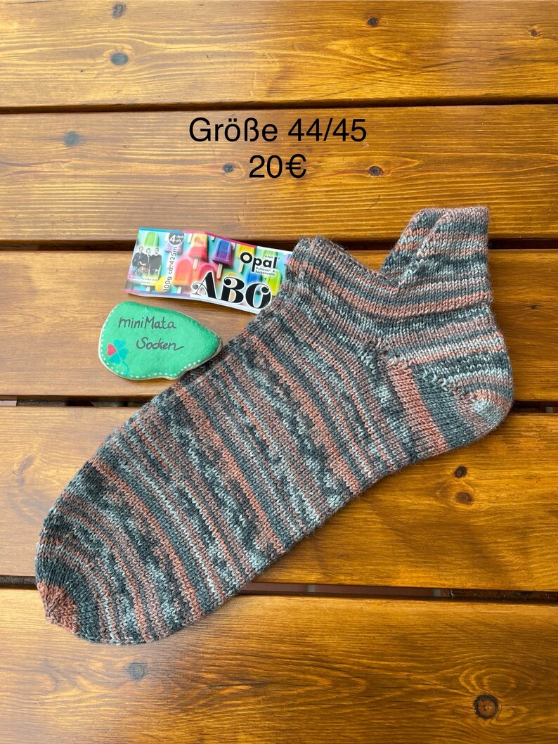 Handgestrickte Sneakersocken in Größen 44/45 Bild 1