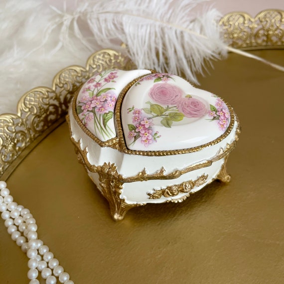 Lovely Vintage Pink and Gold Rose Music Box/anasta