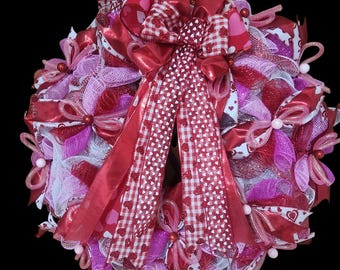 Happy Valentine Day Wreath