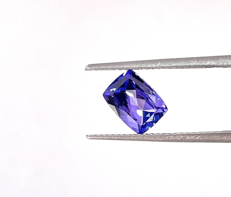 Beautiful Cut Stone.,-#Tz-14 2.75 Cts pair 6\u00d78MM Pair Natural Tanzanite Cut Stone,AA+ Cushion