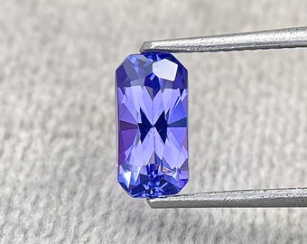 Natürlicher blauer Tansanit Facettierter loser Edelstein mit Strahlenschliff 9 x 4 mm, (Lupen sauber) # B2.26