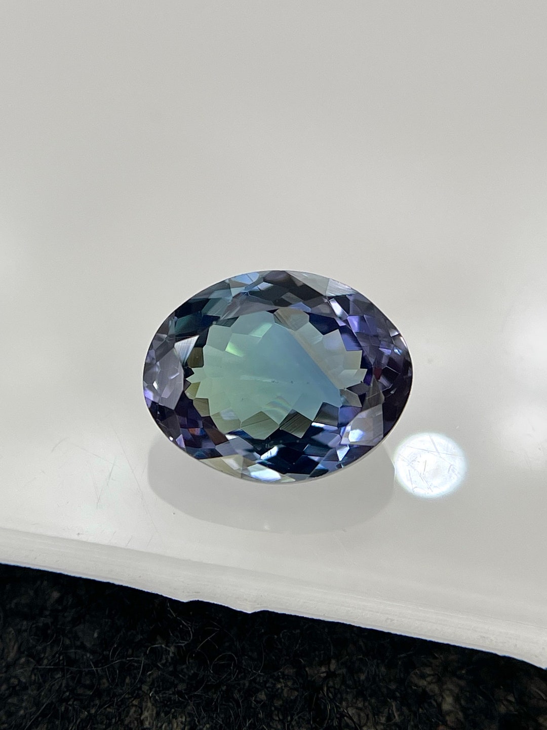 Mermaid Color Tanzanite 3.22 Cts 10x8 Mm Natural Unheated Tanzanite