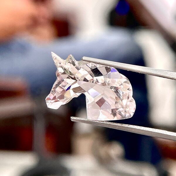 Natural Unicorn Face Cut Morganite with Super Stunning and beautiful  Cut weight - 12.20 , Clarity - Vsi , #1910