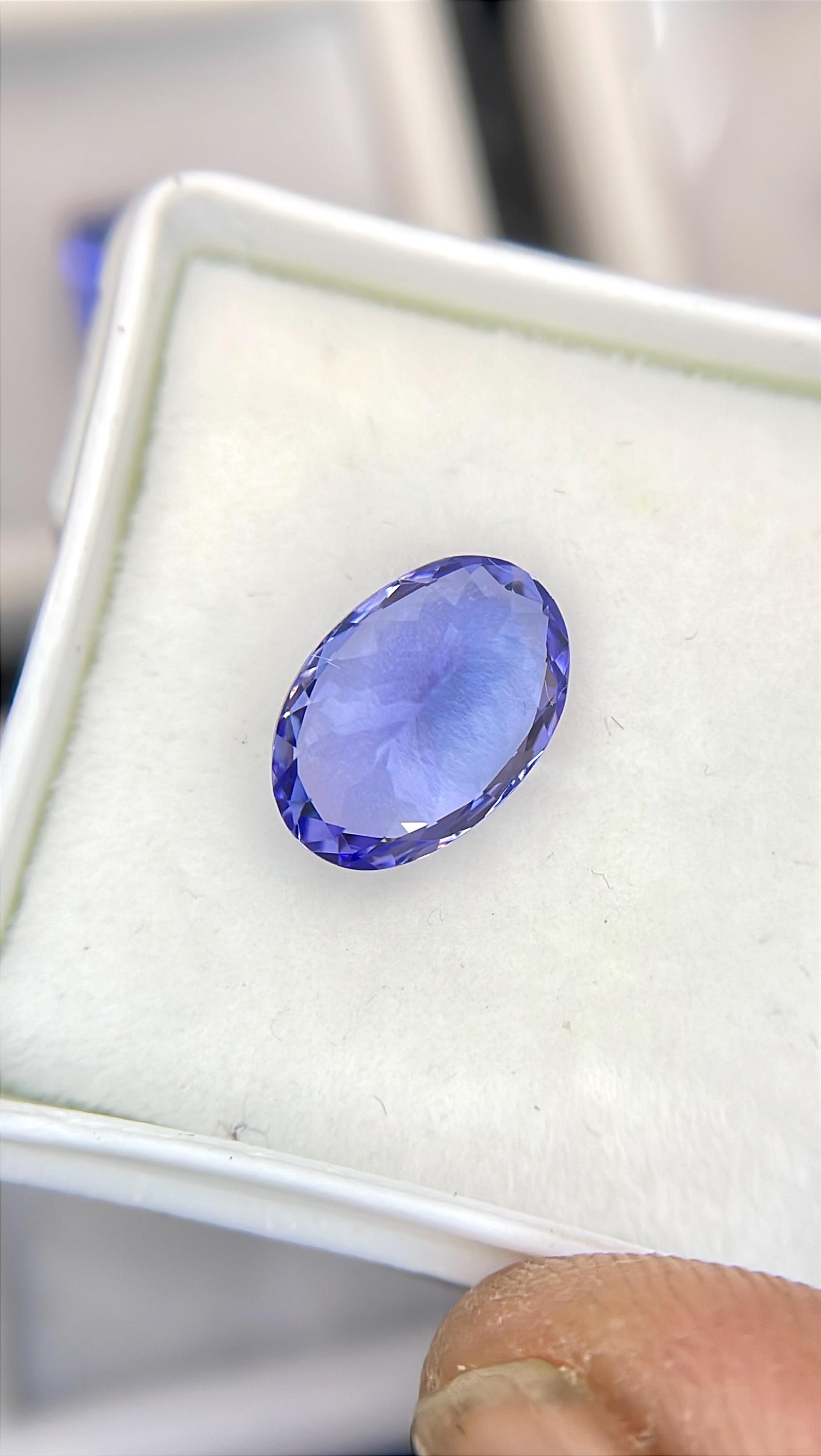 AAA カラー 天然タンザナイト 10 x 7 mm オーバルシェイプ ファセット